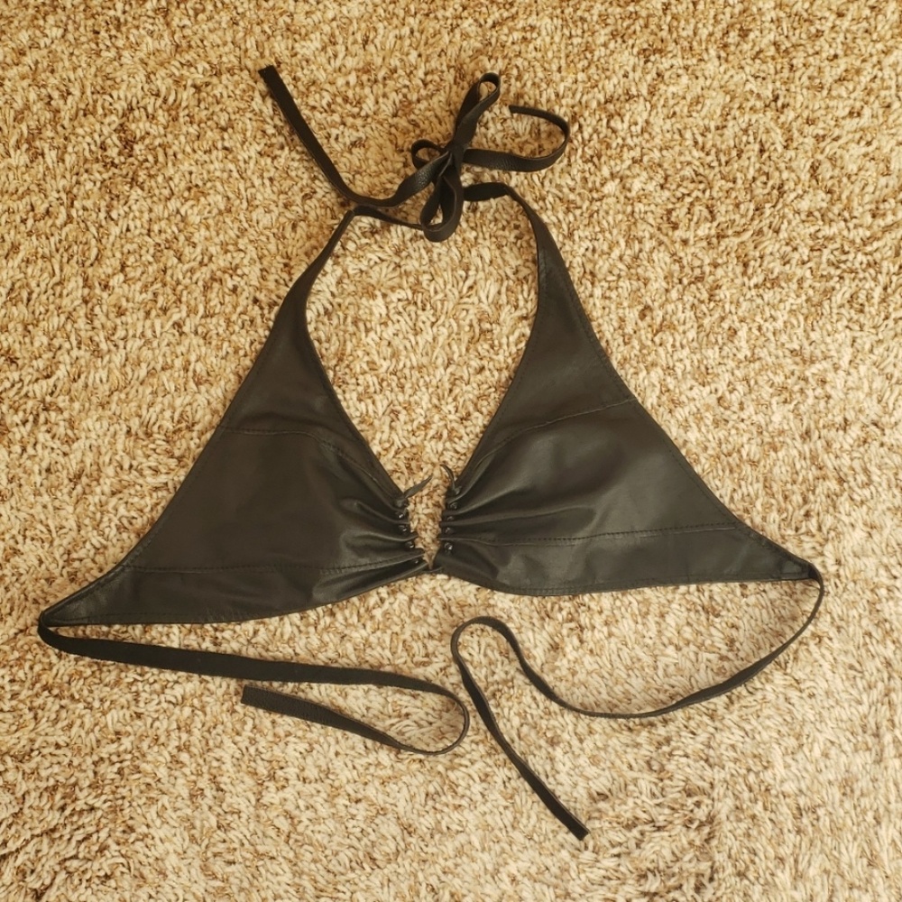 Leather halter